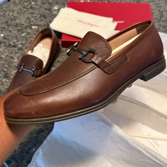 Salvatore Ferragamo | Shoes | Salvatore Ferragamo Size 1 Ee  display picture 2